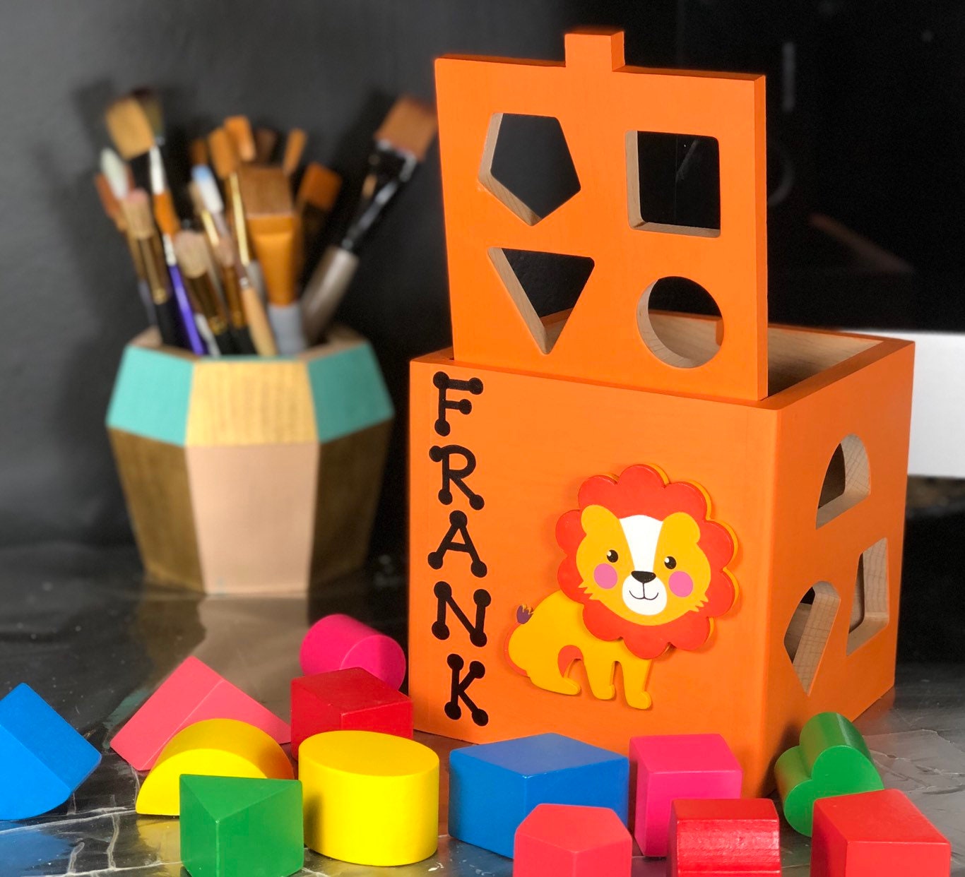Frog baby toddler toys / wooden educational toys / Montessori education