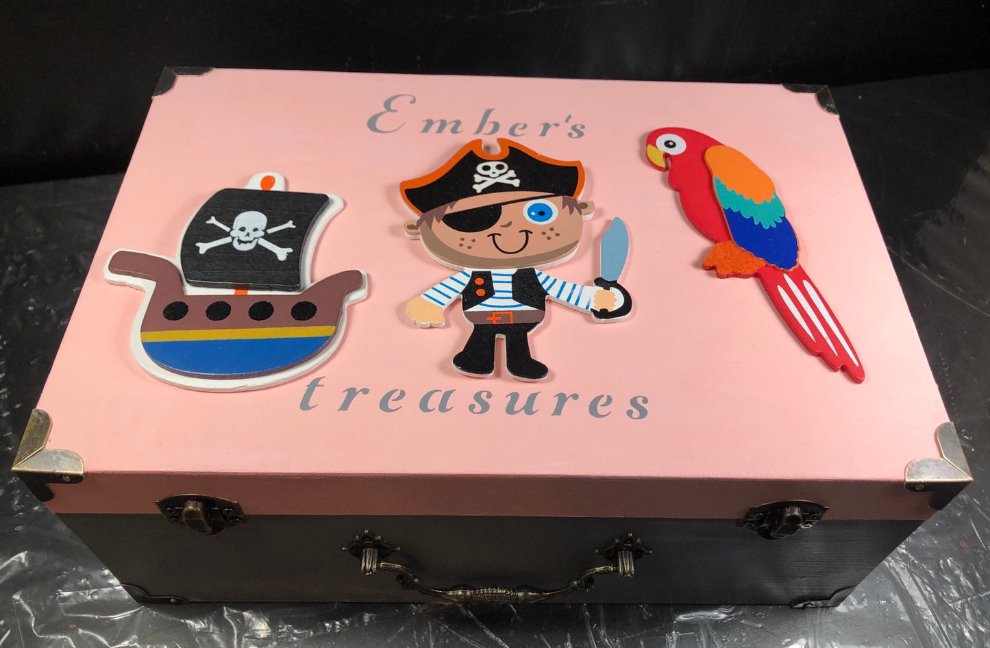 Treasure box, kids treasure box, keepsake box, lego box, lego organizer, girls organizer, girls keepsake box, treasure chest, girls trunk
