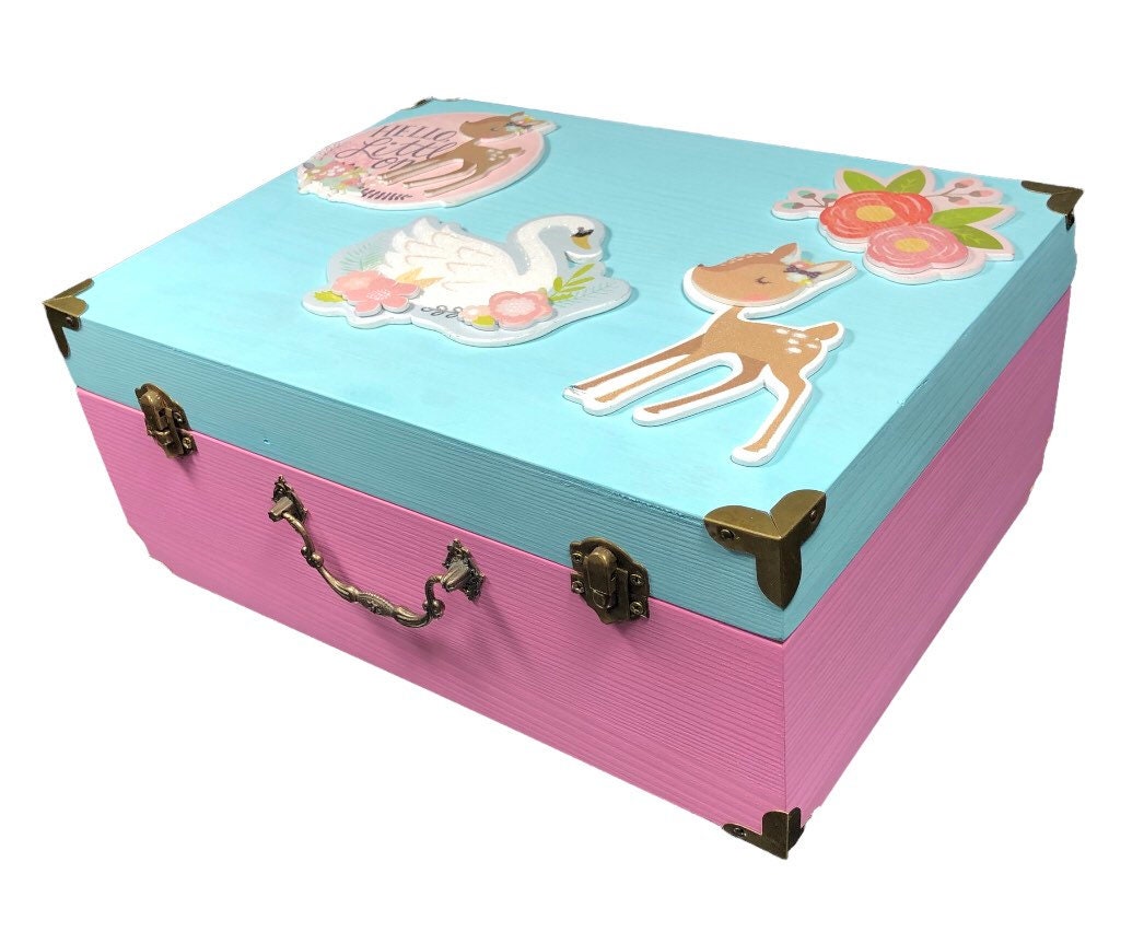 Wooden box with a hinged lid, kids memory box, kids time capsule, first birthday gift for girl, treasure box hummingbird flowers,