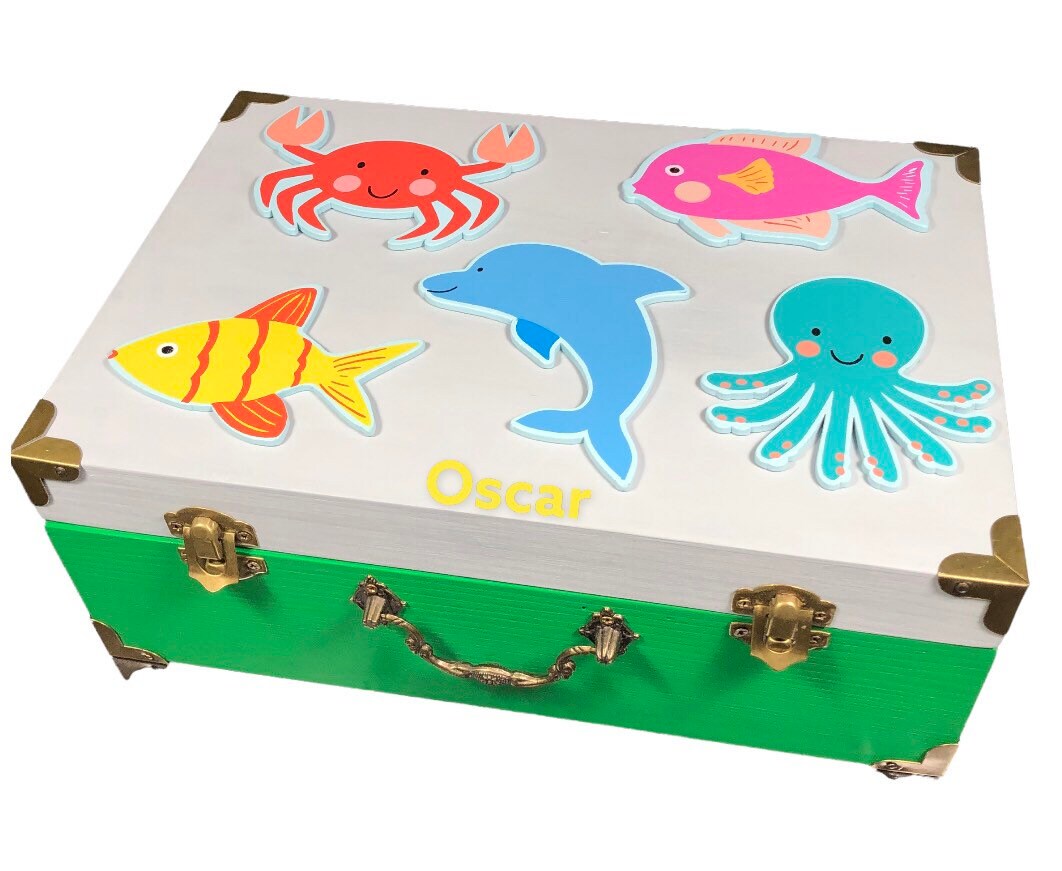 Wood box with hinged lid for kids, personalized storage box children, custom wood box kids, sea creatures birthday gift kids, shore, beach